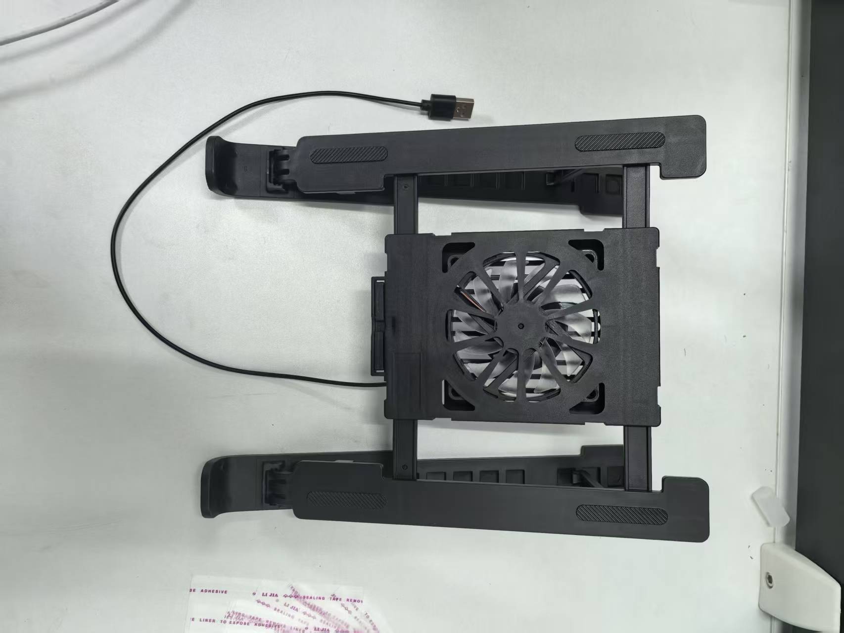 Verstelbare tablet- en laptopk - Cooling Stand Tablet recensie en prijs